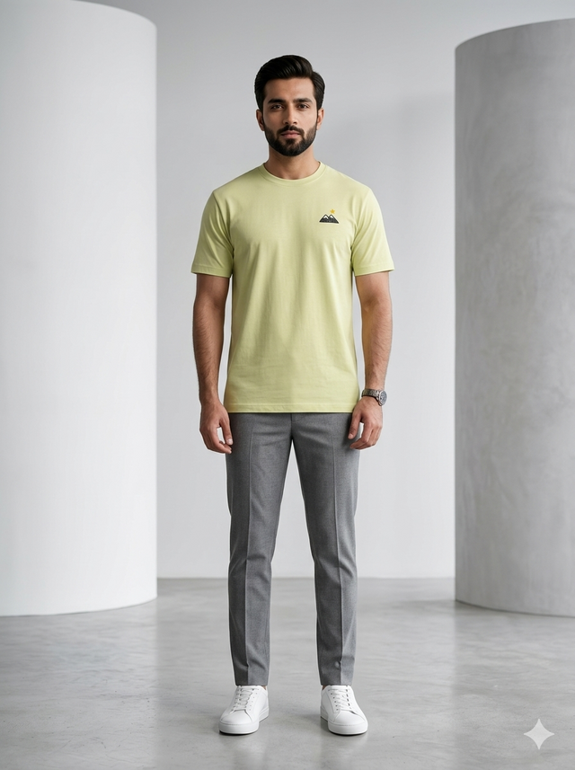 Elvn Mini Patch Detail Crew Neck T-Shirt