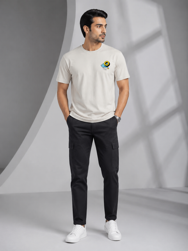 Elvn Chest Graphic Print Crew Neck T-Shirt