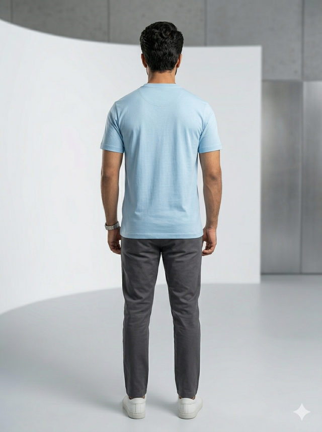 Elvn Mini Patch Detail Crew Neck T-Shirt